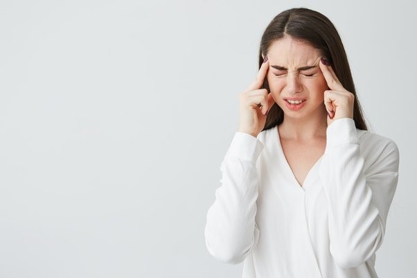 Which is the Best Pain Relief Roll on for Migraine in India?