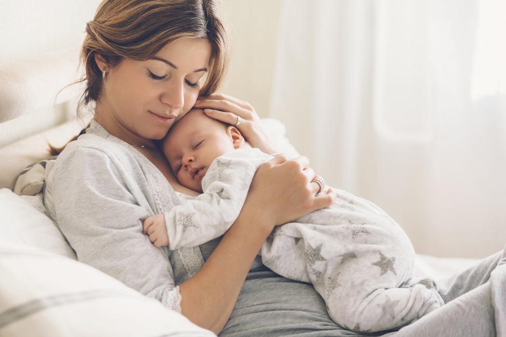 Does Dashmularishta syrup benefit new mothers?